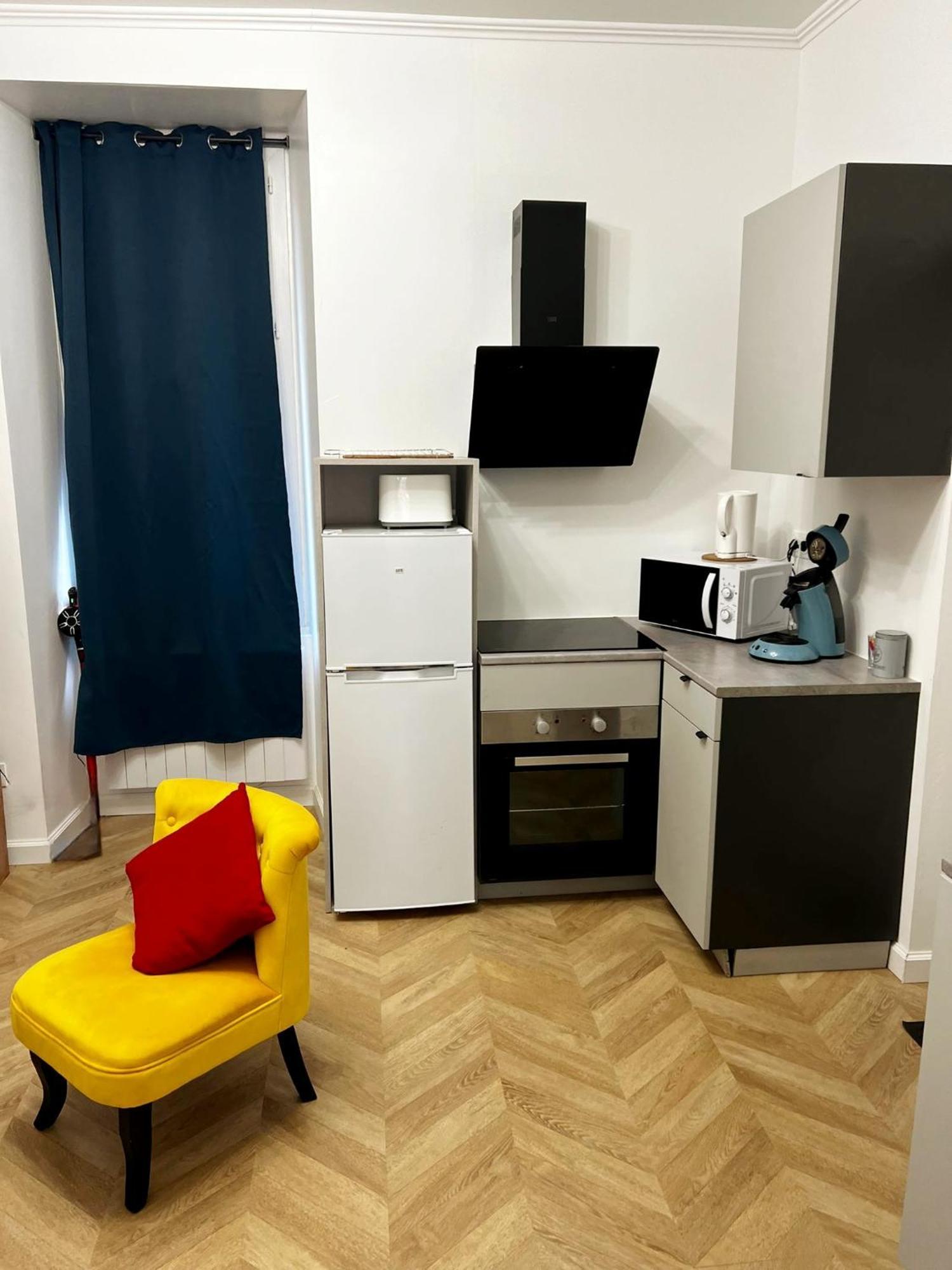 Appartement T2 Avec Terrasse Proche Cathedrale Μπουρζ Εξωτερικό φωτογραφία